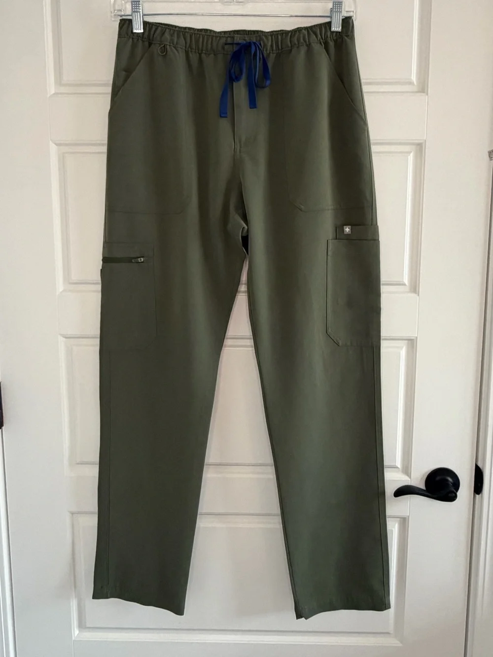FIGS Technical Collection Cairo Cargo Scrub Pants Army Green Size Large Tall